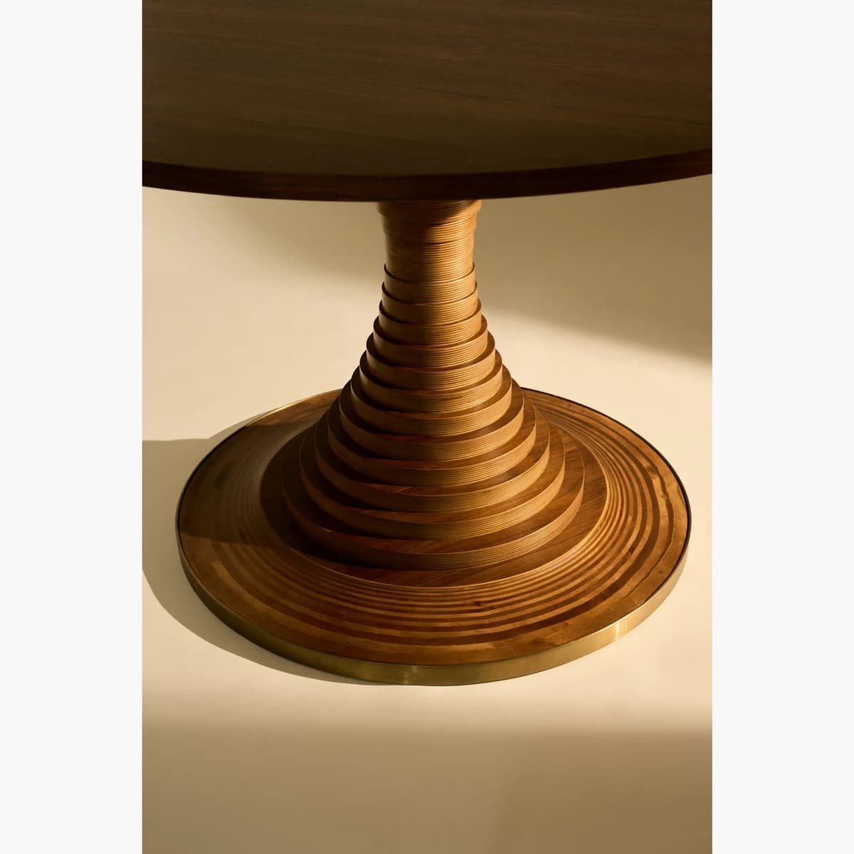 GUBI Tavolo a Dischi Dining Table 詳細画像 3